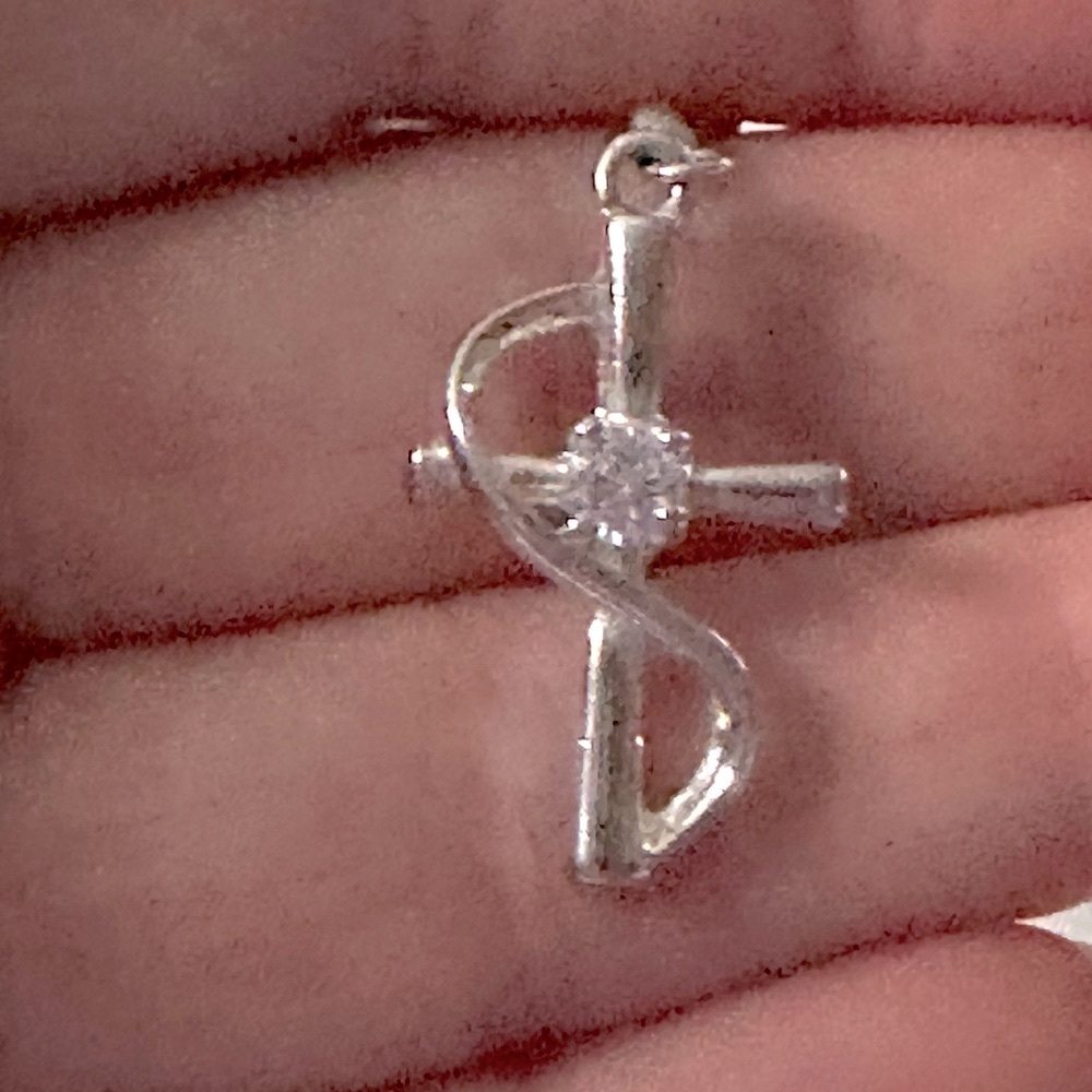 Nobel Crystal Drop Earrings - Picture 3 of 4
